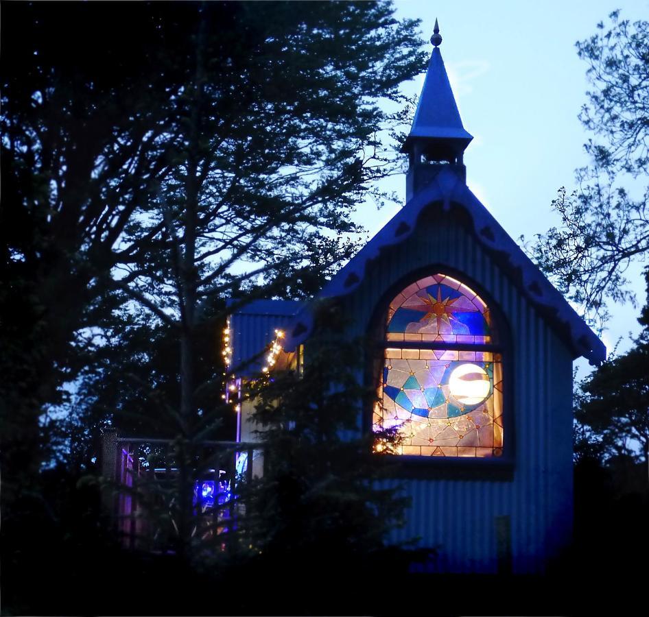 The Tabernacle At Frieda And The Moon Vila Lanreath Exterior foto